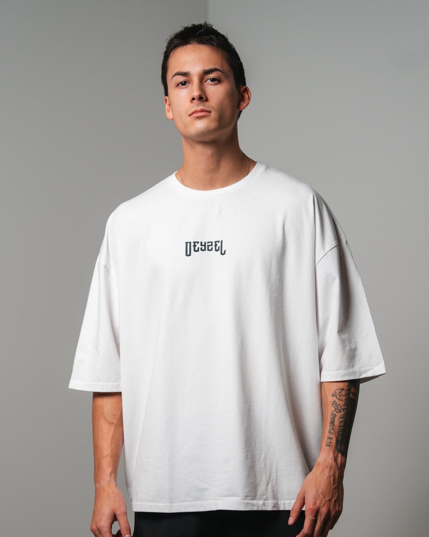 DEYZEL T (White) – Noel Deyzel Shop